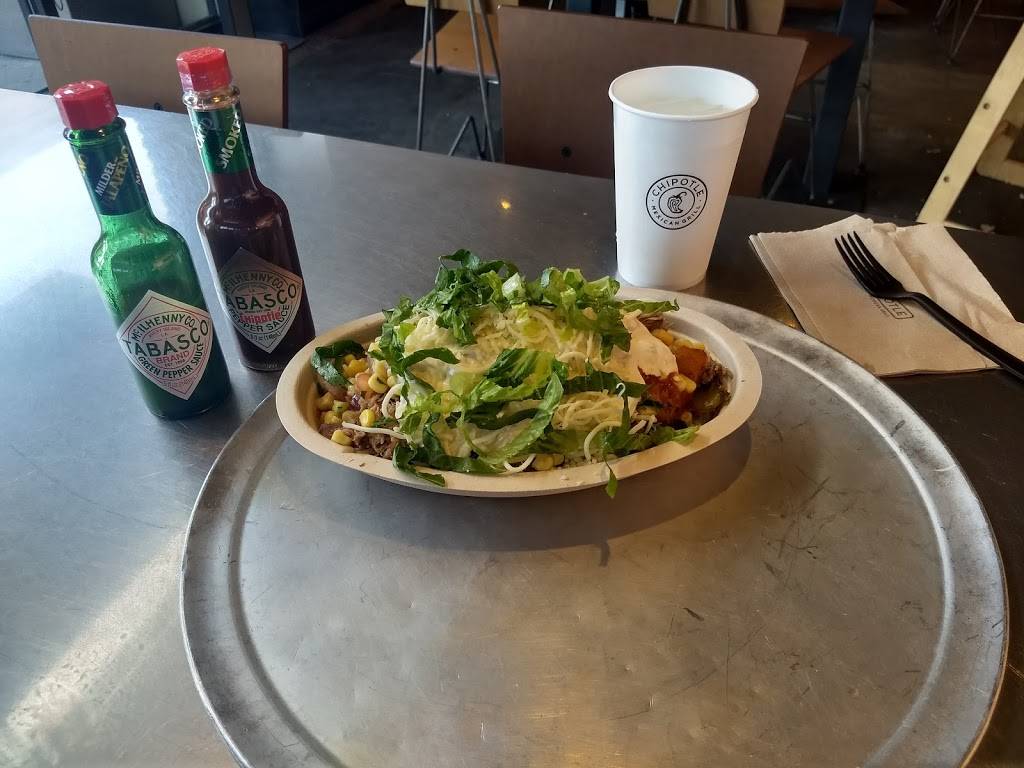 Chipotle Mexican Grill | restaurant | 5865 Poplar Ave Ste 104, Memphis, TN 38119, USA | 9014161944 OR +1 901-416-1944