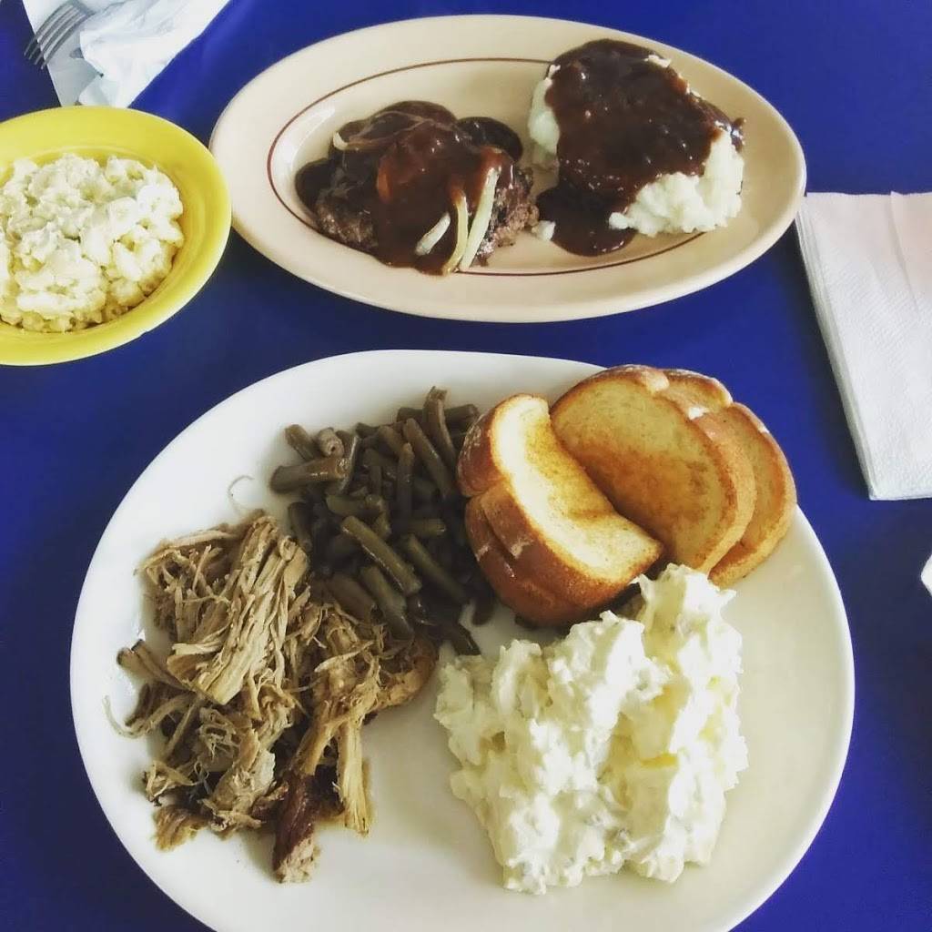 Bills Hot Dogs | restaurant | 848 Providence Rd, Chesapeake, VA 23320, USA | 7573904484 OR +1 757-390-4484