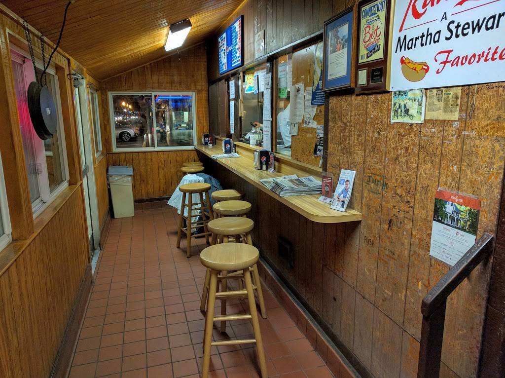 Rawleys Drive-In | restaurant | 5720, 1886 Post Rd, Fairfield, CT 06824, USA | 2032599023 OR +1 203-259-9023