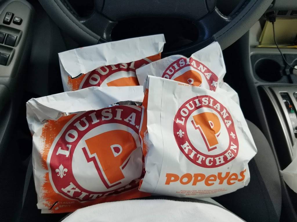 Popeyes Louisiana Kitchen | restaurant | 370 Kamehameha Hwy, Pearl City, HI 96782, USA | 8082000893 OR +1 808-200-0893
