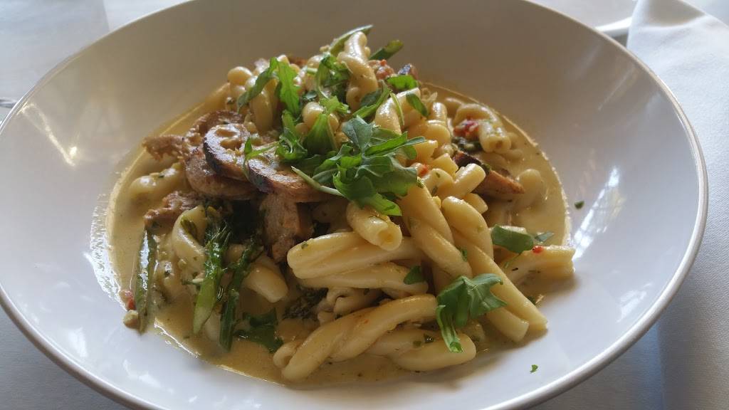 20 Brix | restaurant | 101 Main St, Milford, OH 45150, USA | 5138312749 OR +1 513-831-2749