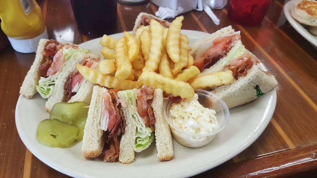 Gabys Family Restaurant | restaurant | 4890 122nd Ave N, Clearwater, FL 33762, USA | 7275617400 OR +1 727-561-7400