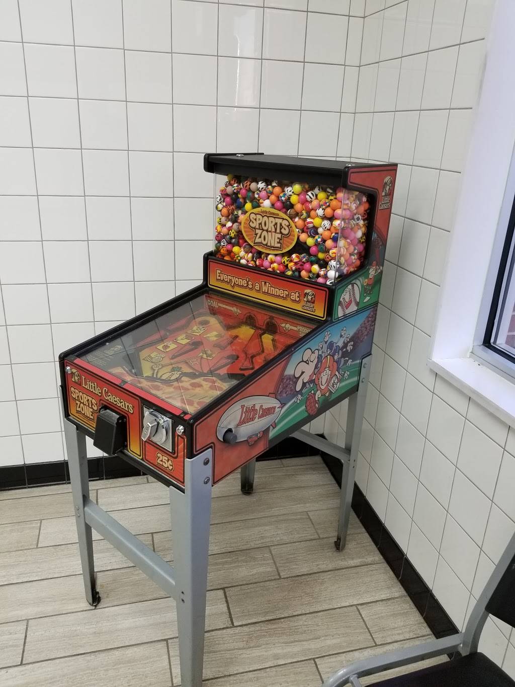 Little Caesars Pizza | meal takeaway | 2115a Court St, Pekin, IL 61554, USA | 3093475000 OR +1 309-347-5000