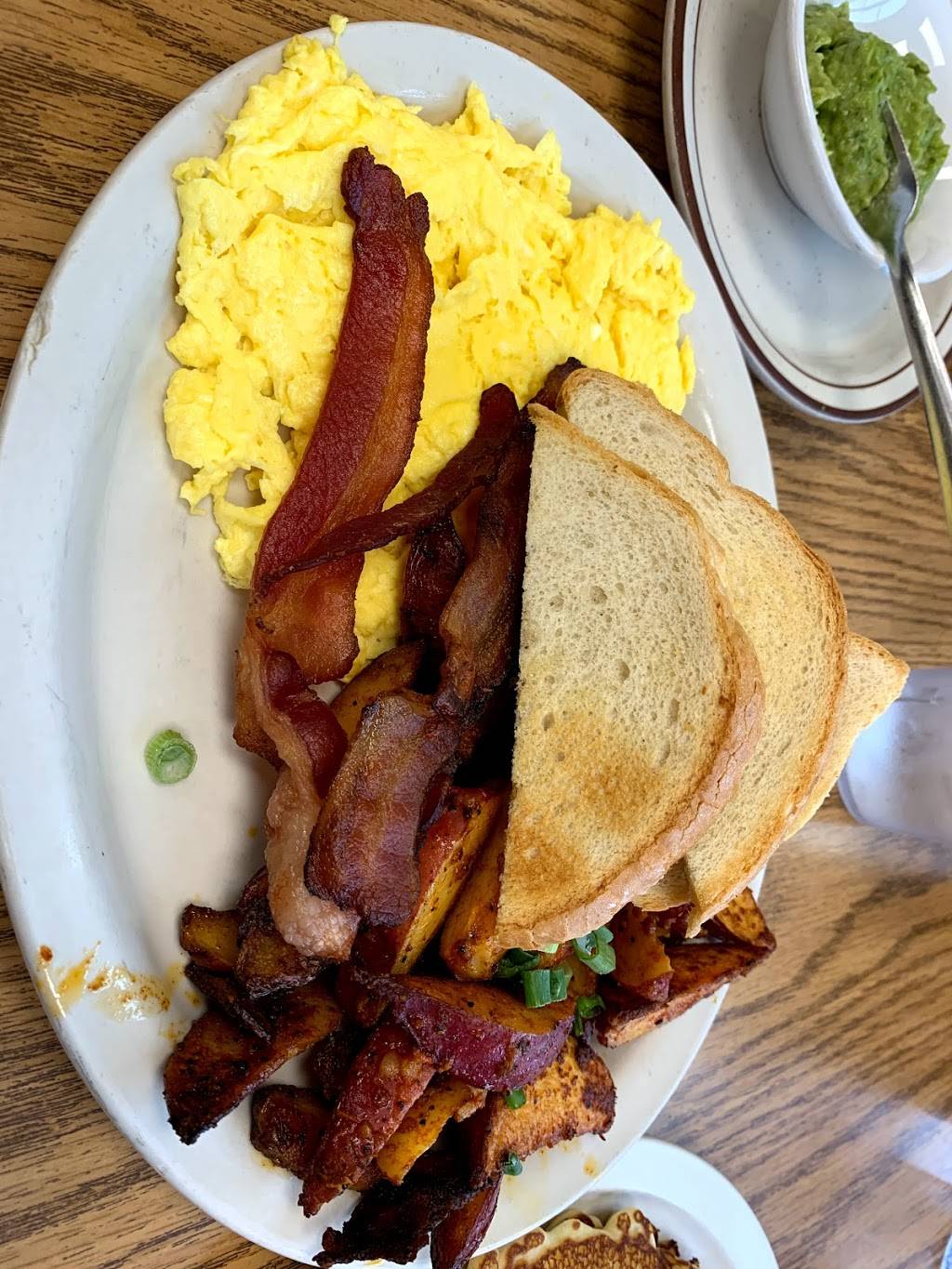 Fat Nats Eggs | restaurant | 3540 Winnetka Ave N, Minneapolis, MN 55427, USA | 7635400234 OR +1 763-540-0234