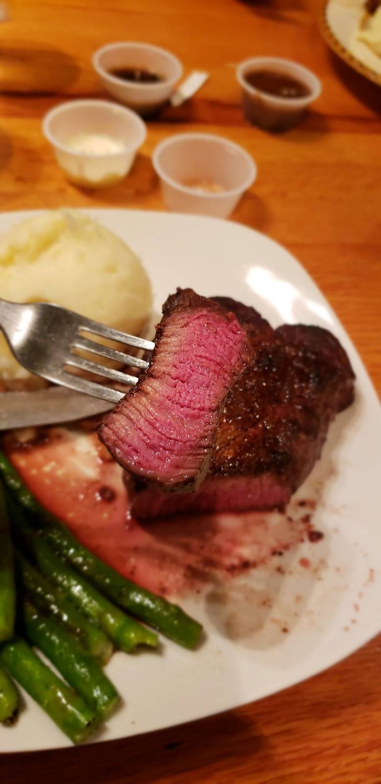 McGourtys Pub | restaurant | 74 N Trade St, Tryon, NC 28782, USA | 8288592036 OR +1 828-859-2036