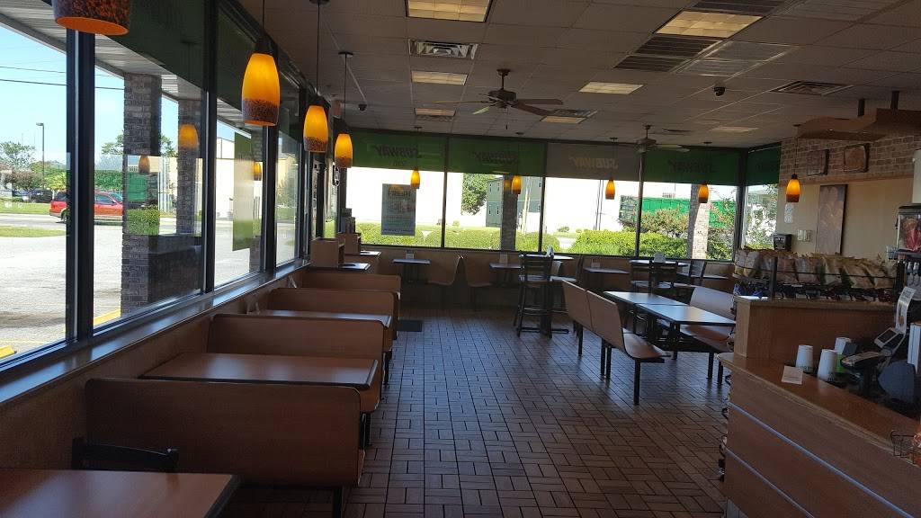 Subway Restaurants | restaurant | 216 Lanier Dr, Statesboro, GA 30458, USA | 9127649878 OR +1 912-764-9878