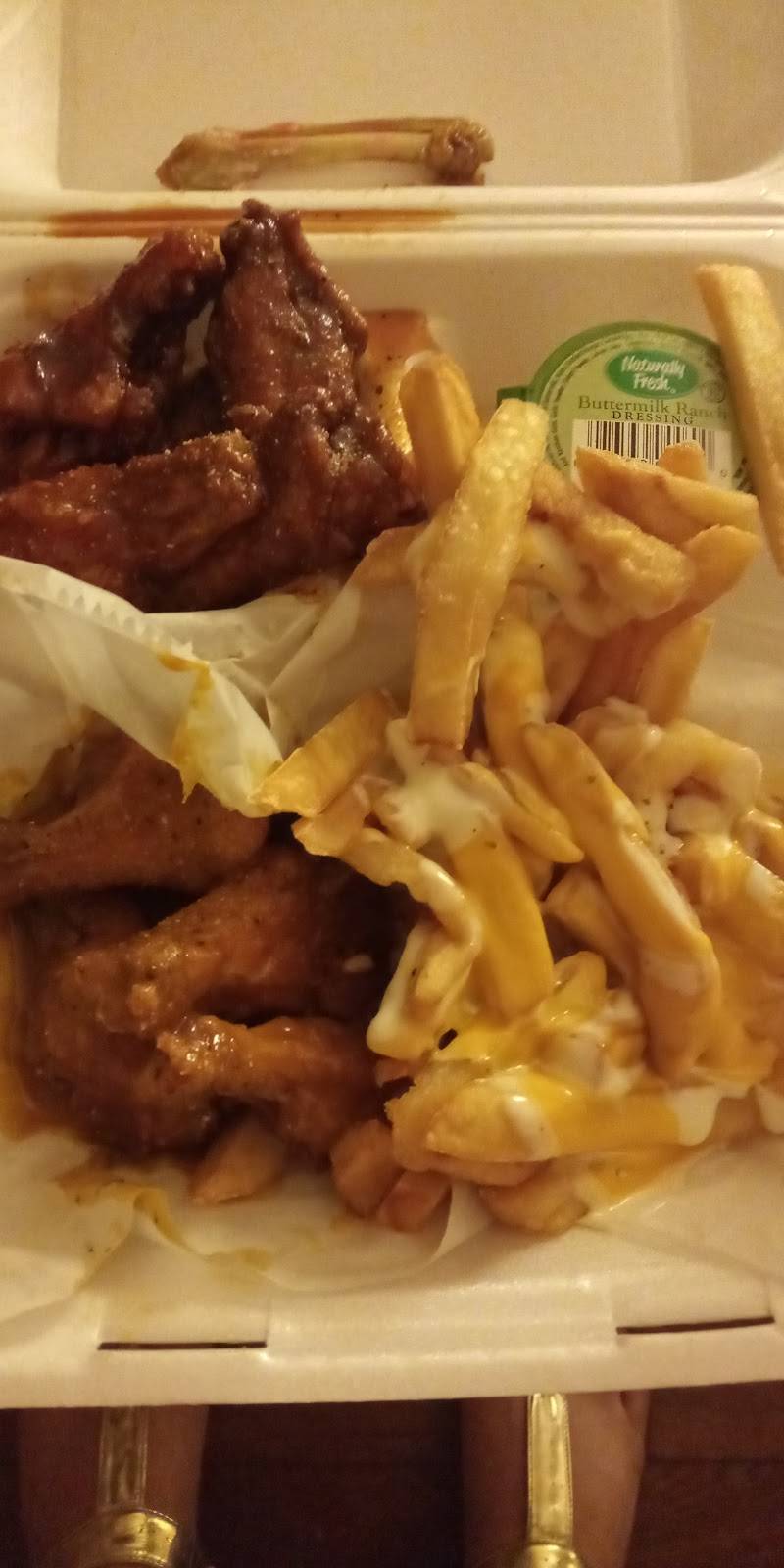 Wings Plus | restaurant | 18 Phillips Dr, Midfield, AL 35228, USA | 2059238180 OR +1 205-923-8180