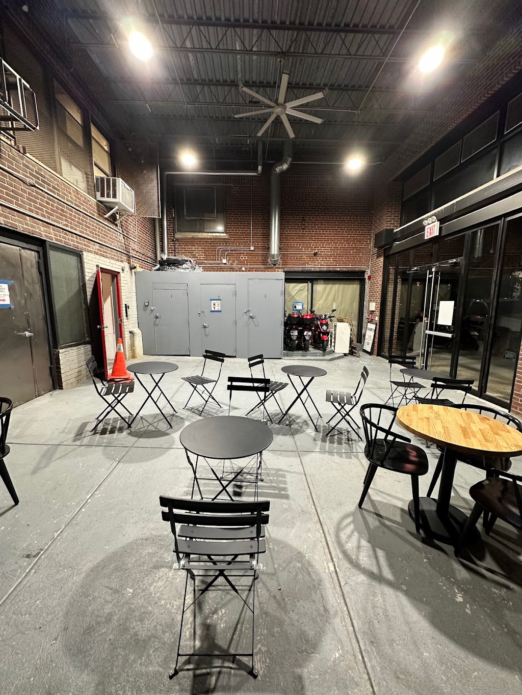 The Monkey King | restaurant | 1329 Willoughby Ave, Brooklyn, NY 11237, USA | 9294893800 OR +1 929-489-3800