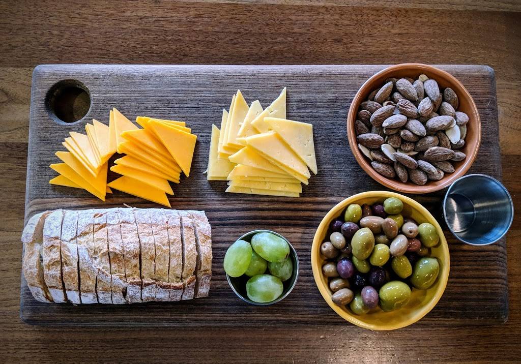 Pour Taproom: Durham | restaurant | 202 N Corcoran St #200, Durham, NC 27701, USA | 9192518985 OR +1 919-251-8985