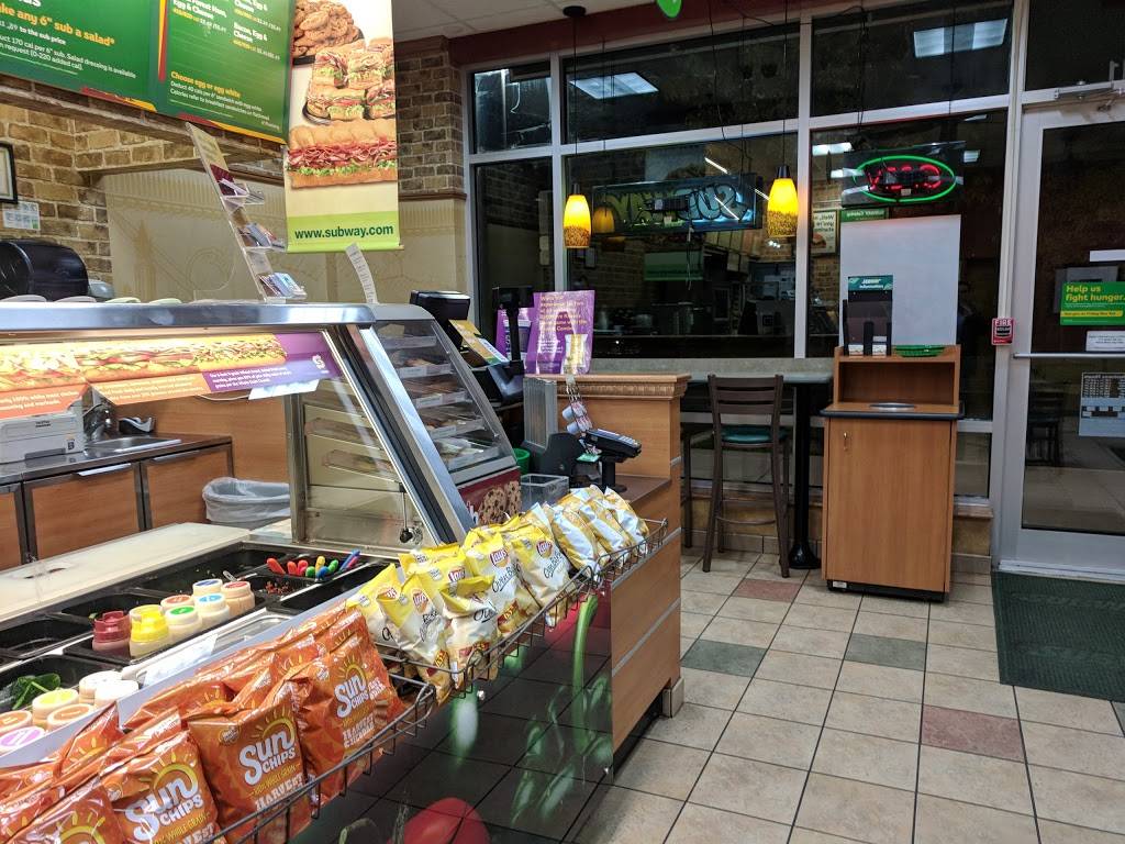 Subway Restaurants | restaurant | 7550 Teague Rd #111, Hanover, MD 21076, USA | 4107997832 OR +1 410-799-7832