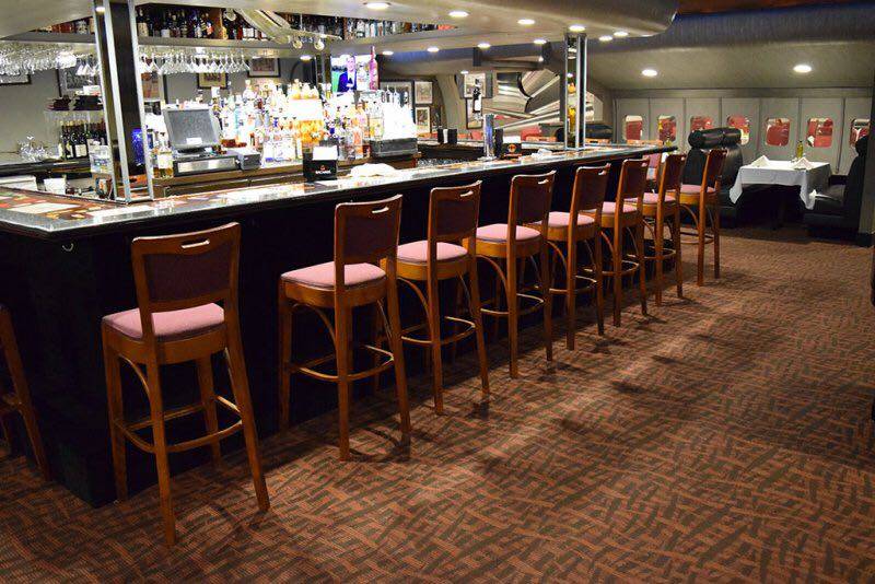 Anthonys Runway 84 | night club | 330 W State Rd 84, Fort Lauderdale, FL 33315, USA | 9544678484 OR +1 954-467-8484