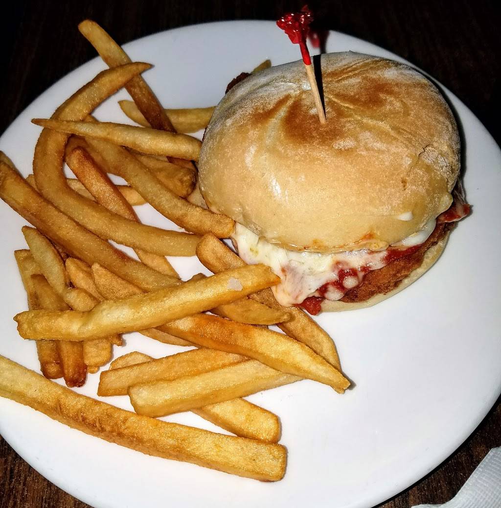 Sainatos at Rivergate | restaurant | 1852 Columbus Rd, Cleveland, OH 44113, USA | 2167724400 OR +1 216-772-4400