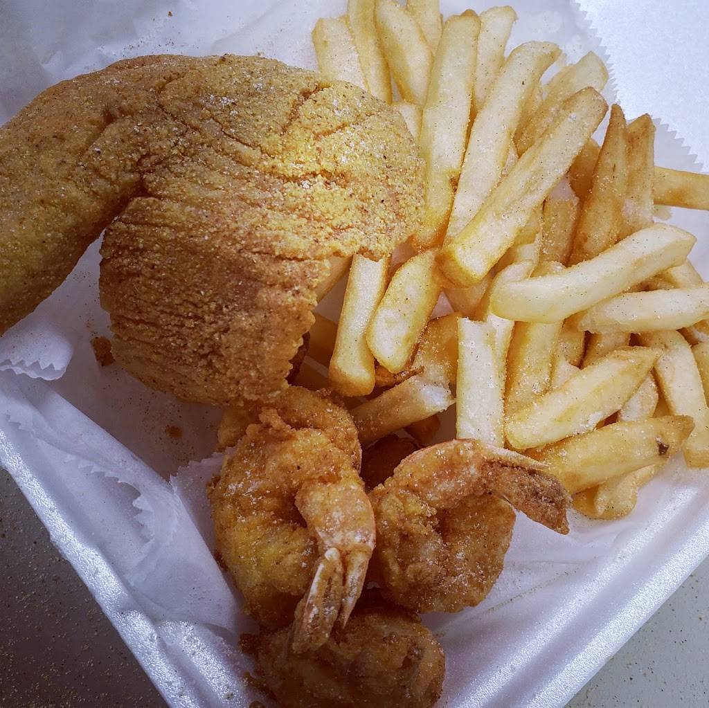 Captain Fish & Chicken | restaurant | 19747 NW 37th Ave, Miami Gardens, FL 33056, USA | 3056211900 OR +1 305-621-1900