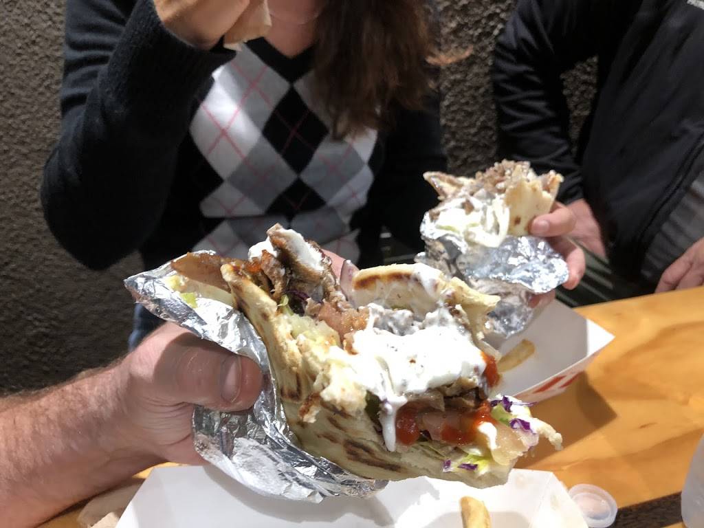 Charlies Gyros | restaurant | 200 Main St #103B, Huntington Beach, CA 92648, USA | 7144652063 OR +1 714-465-2063