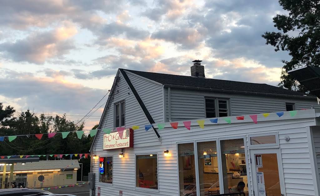 Pho & Grill Vietnamese Restaurant | restaurant | 200 West St, Cromwell, CT 06040, USA | 8603589165 OR +1 860-358-9165