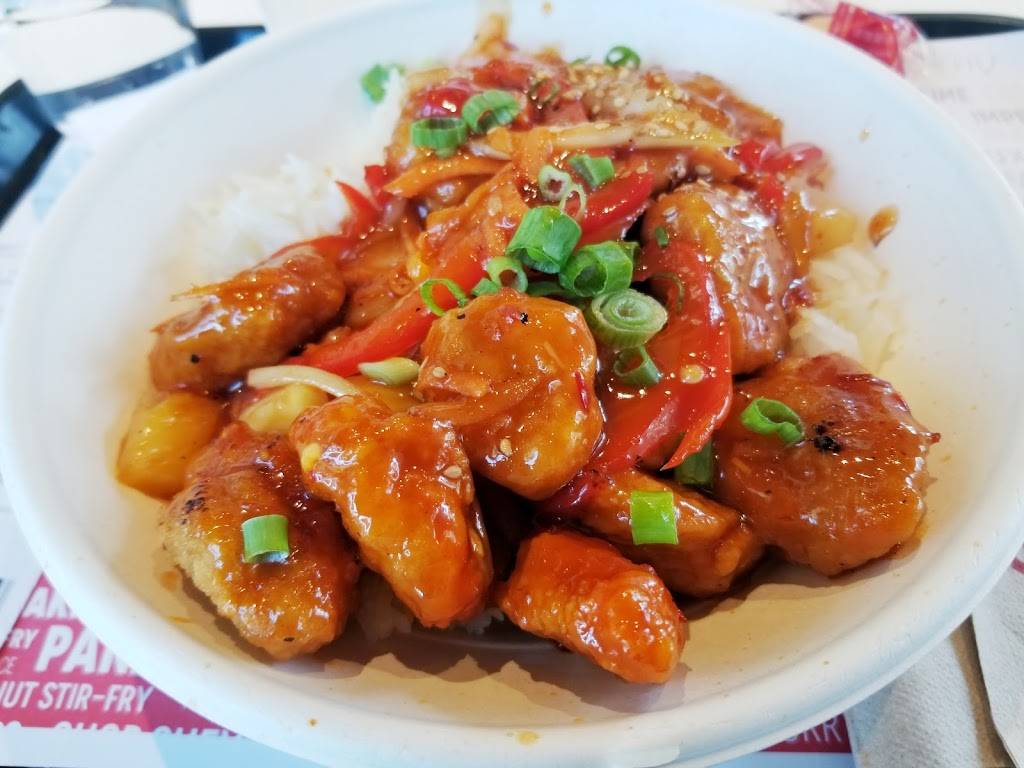 Thaïzone | restaurant | 1780 Rue King Ouest, Sherbrooke, QC J1J 2C9, Canada | 8197918424 OR +1 819-791-8424