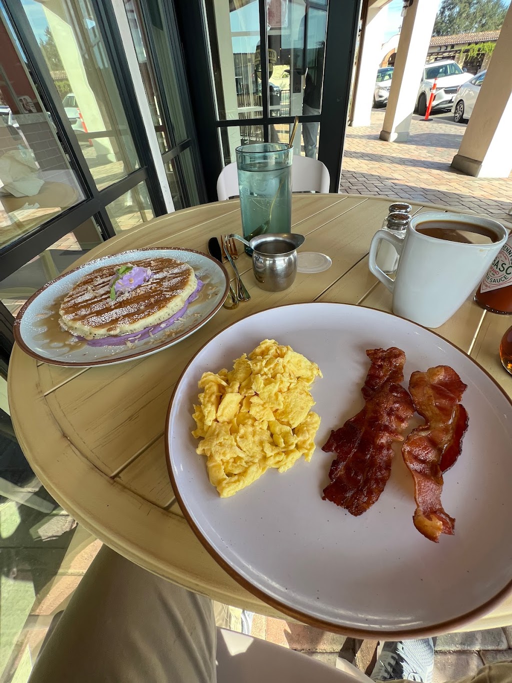 Breezy | restaurant | 31761 Camino Capistrano, San Juan Capistrano, CA 92675, USA | 9493735218 OR +1 949-373-5218