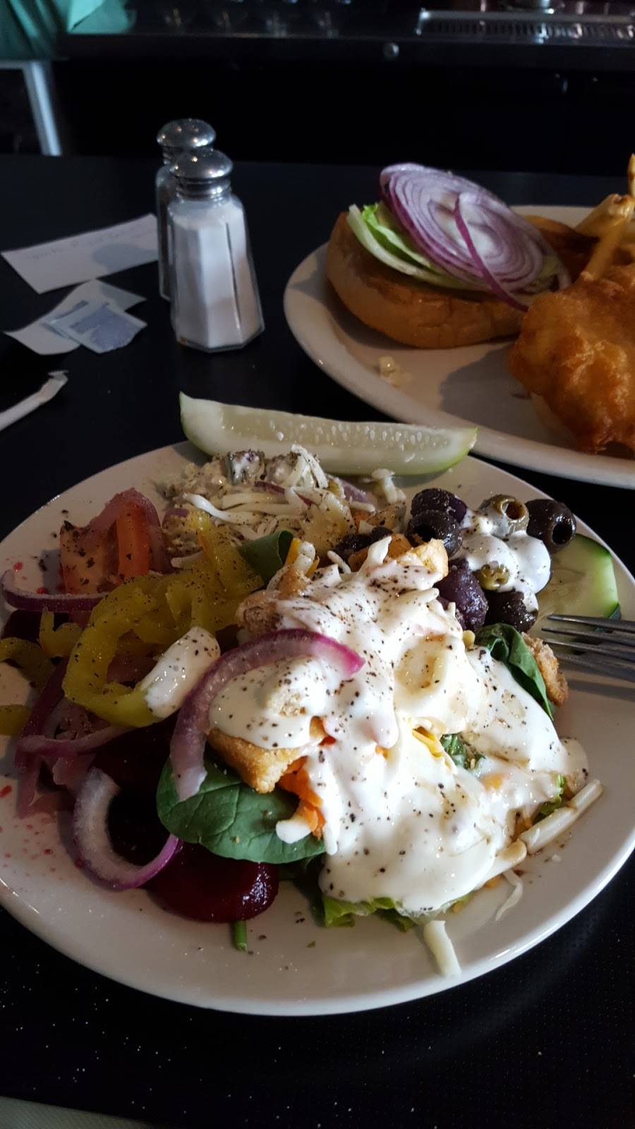 The Yantic River Inn | restaurant | 270 W Town St, Norwich, CT 06360, USA | 8608874300 OR +1 860-887-4300