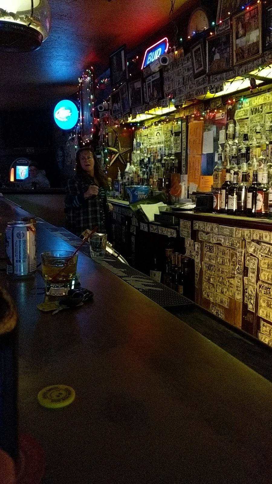 Mangines Cafe | restaurant | 229 Colorado Ave, Lorain, OH 44052, USA | 4402881858 OR +1 440-288-1858