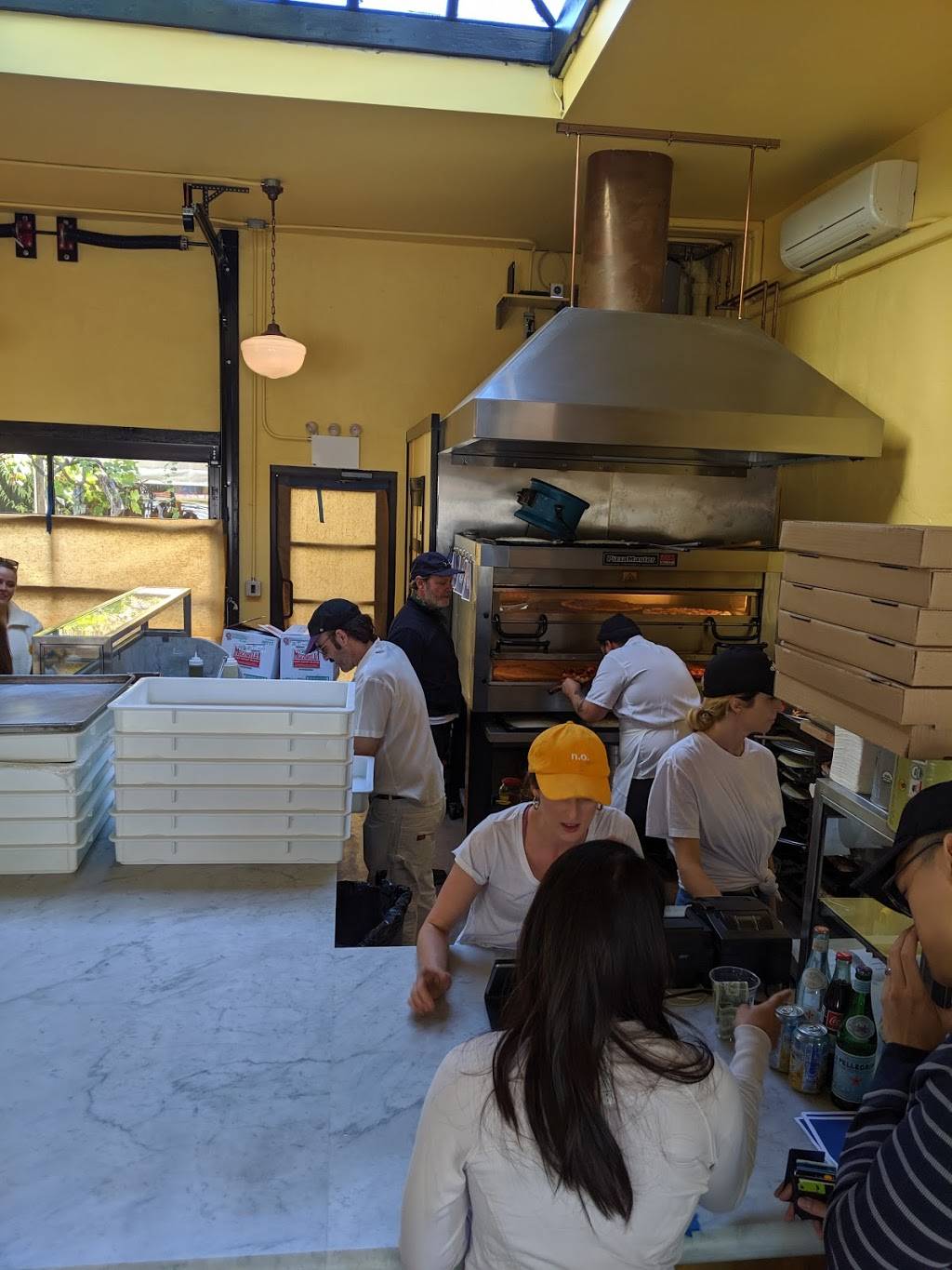 F&F Pizzeria | restaurant | 459 Court St, Brooklyn, NY 11231, USA | 3474504182 OR +1 347-450-4182