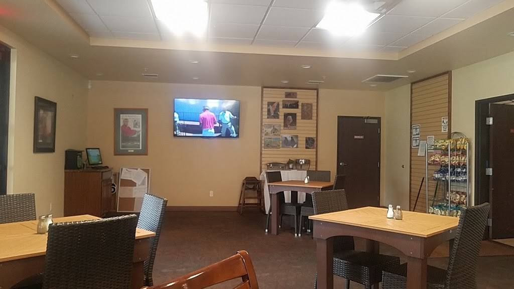 Roost Cafe @ Hawks Landing Golf Club | restaurant | 55100 Martinez Trail, Yucca Valley, CA 92284, USA | 7603650033 OR +1 760-365-0033