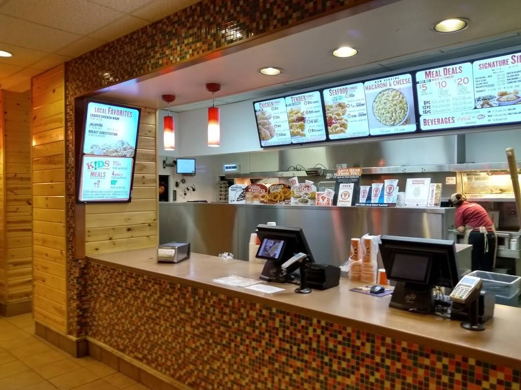 Popeyes Louisiana Kitchen | restaurant | 7272 N Mesa St, El Paso, TX 79912, USA | 9155859845 OR +1 915-585-9845