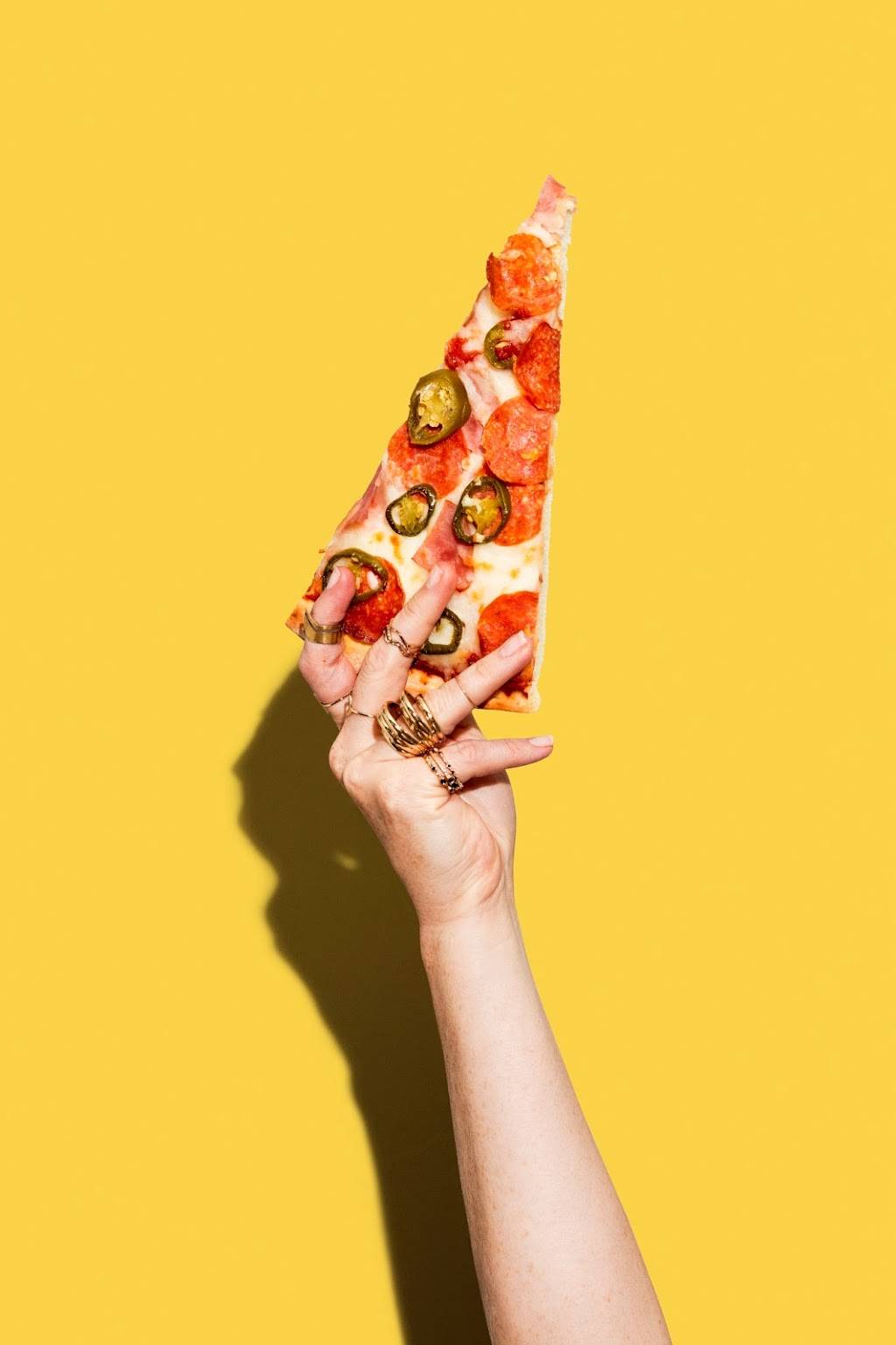 Pizza Patron | meal takeaway | 6102 Skillman St #100, Dallas, TX 75231, USA | 2143659191 OR +1 214-365-9191