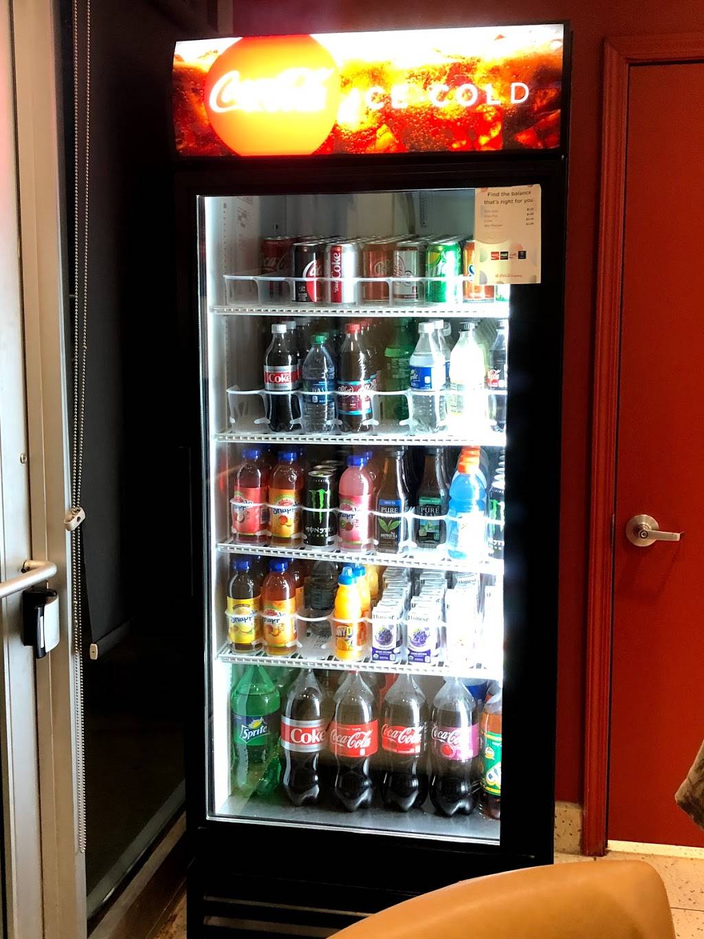 Renees Gourmet Pizzeria | restaurant | 29705 Northwestern Hwy, Southfield, MI 48034, USA | 2482086000 OR +1 248-208-6000