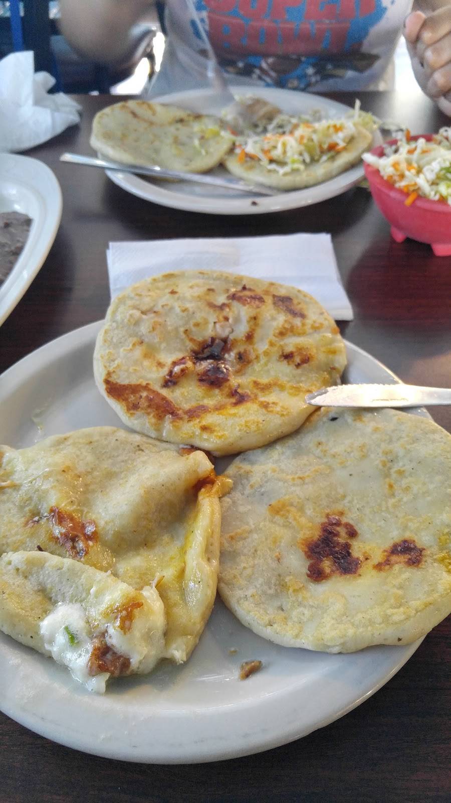 El Salvador Pupuseria Y Restaurante | restaurant | 3824 University Ave, San Diego, CA 92105, USA | 6192823018 OR +1 619-282-3018