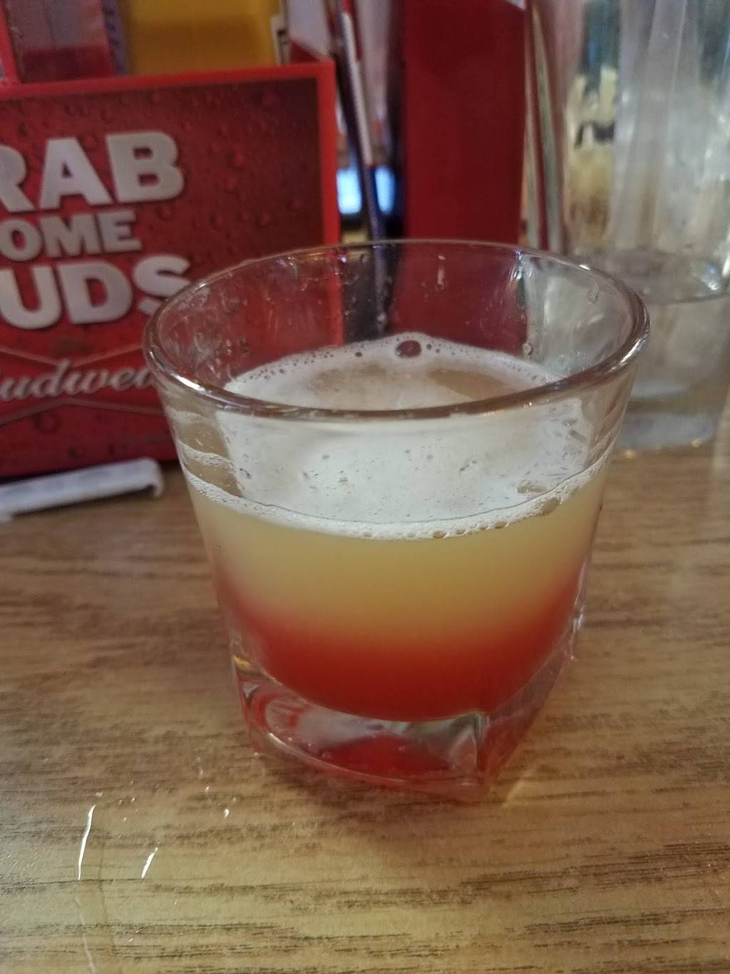 Choo Choo Bar & Grill | restaurant | 14240 U St, Omaha, NE 68137, USA | 4028956617 OR +1 402-895-6617