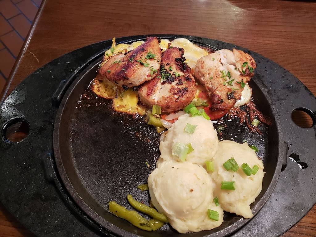 TGI Fridays | restaurant | 1039 Interstate Pkwy, Akron, OH 44312, USA | 3306448443 OR +1 330-644-8443