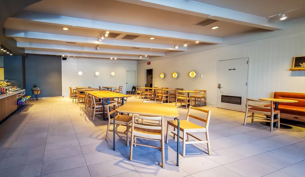 Starbucks | cafe | 9350 SW Beaverton Hillsdale Hwy, Beaverton, OR 97005, USA | 5032921573 OR +1 503-292-1573