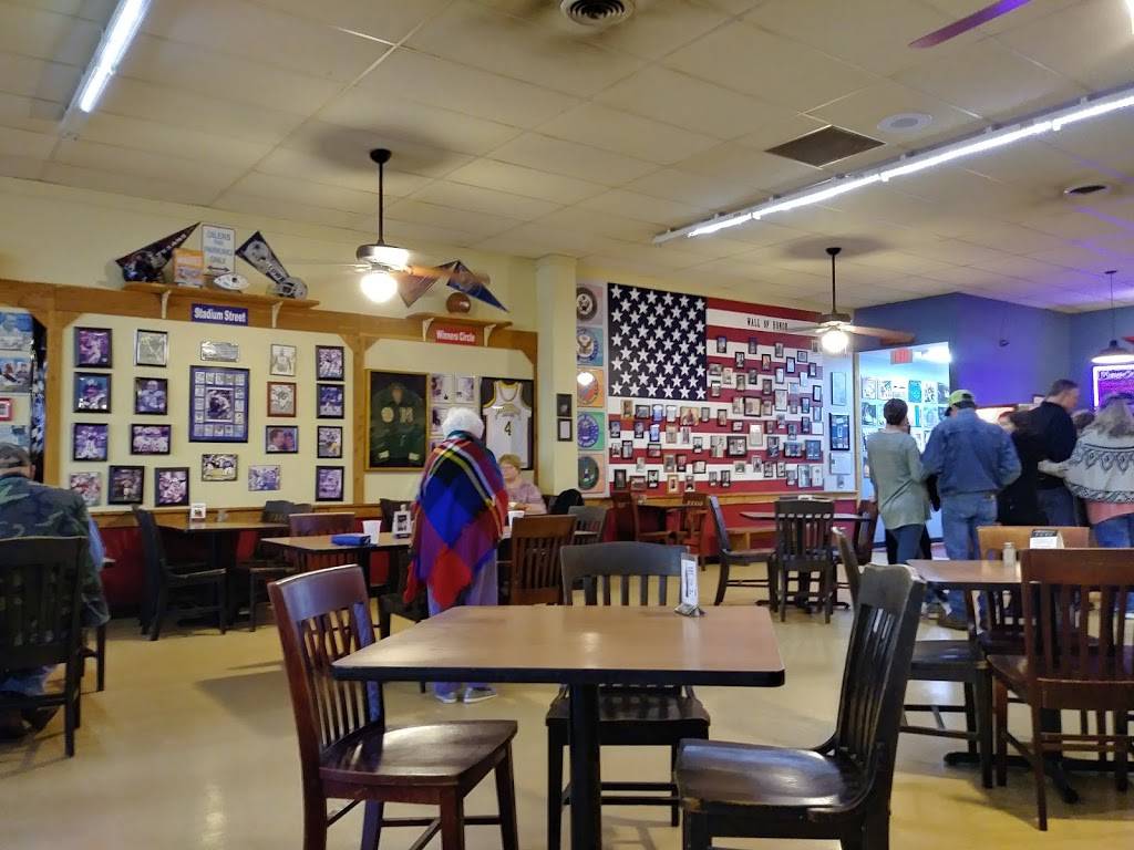 Legends Old Time Burger Cafe | restaurant | 1630 S Jackson St, Jacksonville, TX 75766, USA | 9035896704 OR +1 903-589-6704