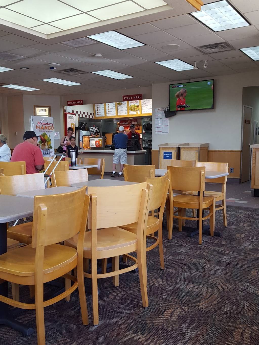 Wendys | restaurant | 2617 County Rd 516, Old Bridge, NJ 08857, USA | 7326791327 OR +1 732-679-1327