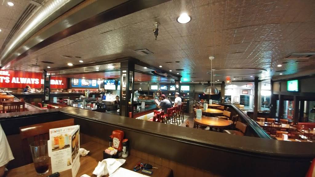 TGI Fridays | restaurant | 12895 Gulf Fwy, Houston, TX 77034, USA | 2814810932 OR +1 281-481-0932