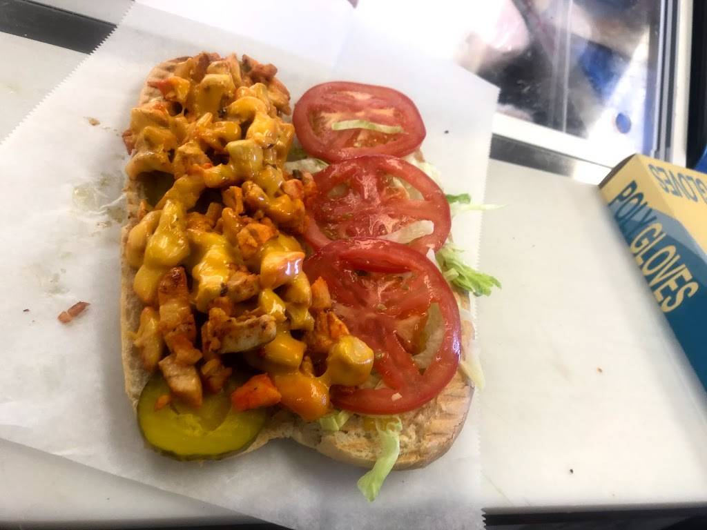 NyHometown deli | restaurant | 165 S Plank Rd, Newburgh, NY 12550, USA | 8454206121 OR +1 845-420-6121