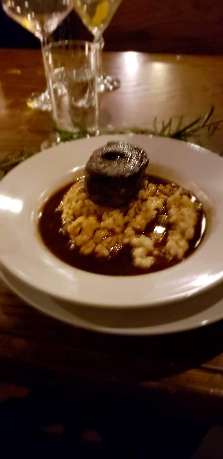 Bibliophile | restaurant | 1644 E 53rd St, Chicago, IL 60615, USA | 8722443704 OR +1 872-244-3704