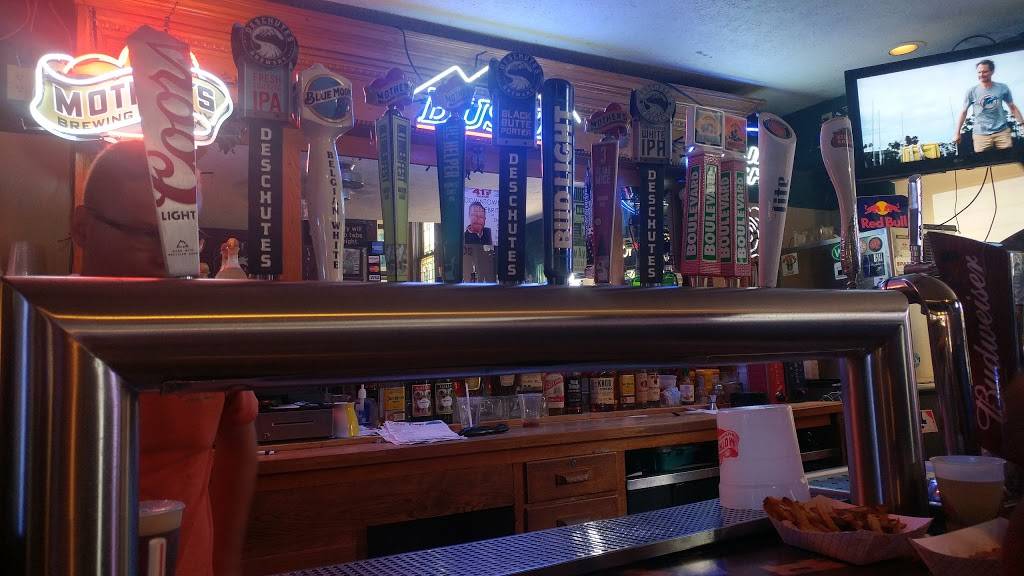 Ebbets Field | restaurant | 1027 E Walnut St, Springfield, MO 65806, USA | 4178655050 OR +1 417-865-5050