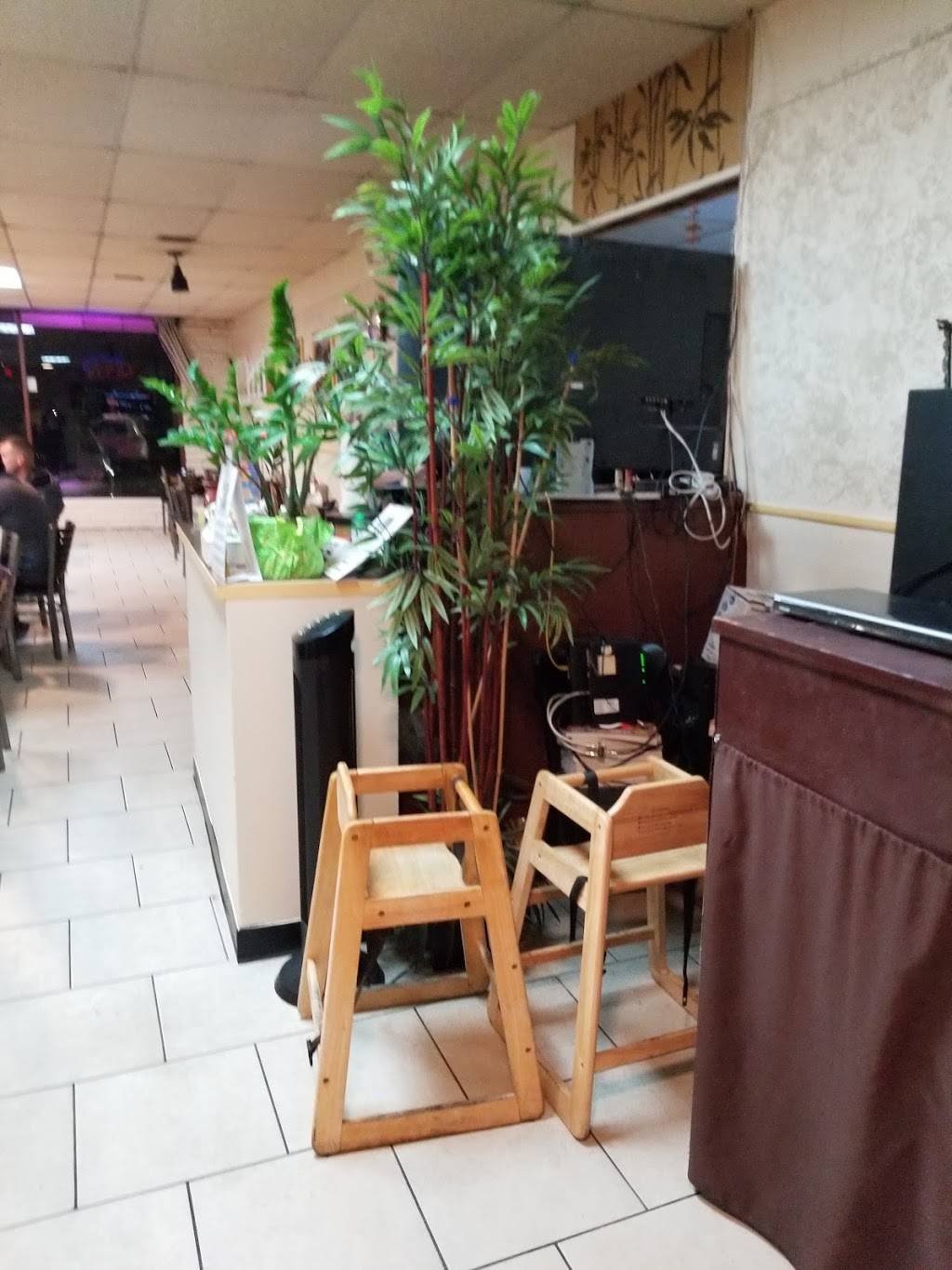 UK Pho Vietnamese Cuisine | restaurant | 6228 N 43rd Ave, Glendale, AZ 85301, USA | 6239313727 OR +1 623-931-3727