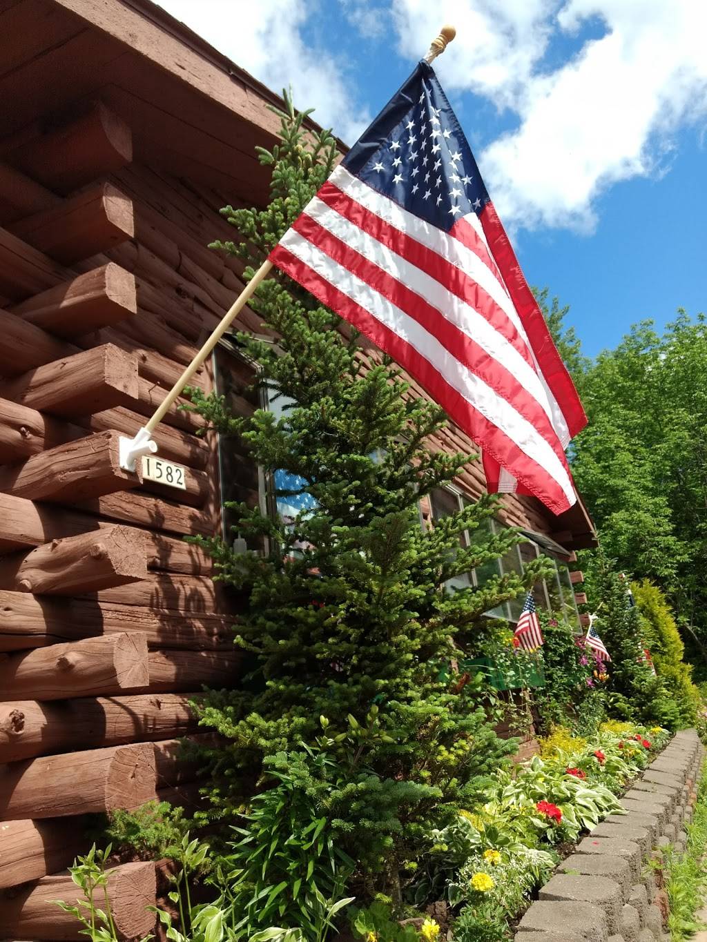 Black River Valley Pub | restaurant | N11582 Black River Rd, Bessemer, MI 49911, USA | 9063647477 OR +1 906-364-7477