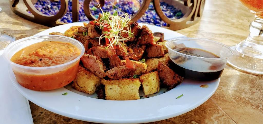 Fins Bar & Grill | restaurant | 25 W Grand Ave, Grover Beach, CA 93433, USA | 8054733467 OR +1 805-473-3467