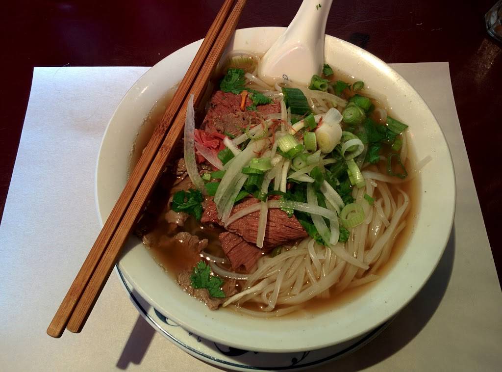 Café King | restaurant | 1619 Rue King Ouest, Sherbrooke, QC J1J 2C7, Canada | 8195692881 OR +1 819-569-2881