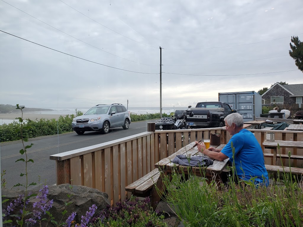 Yachats Underground Pub & Grub | night club | 125 Ocean View Dr, Yachats, OR 97498, USA | 5415474600 OR +1 541-547-4600