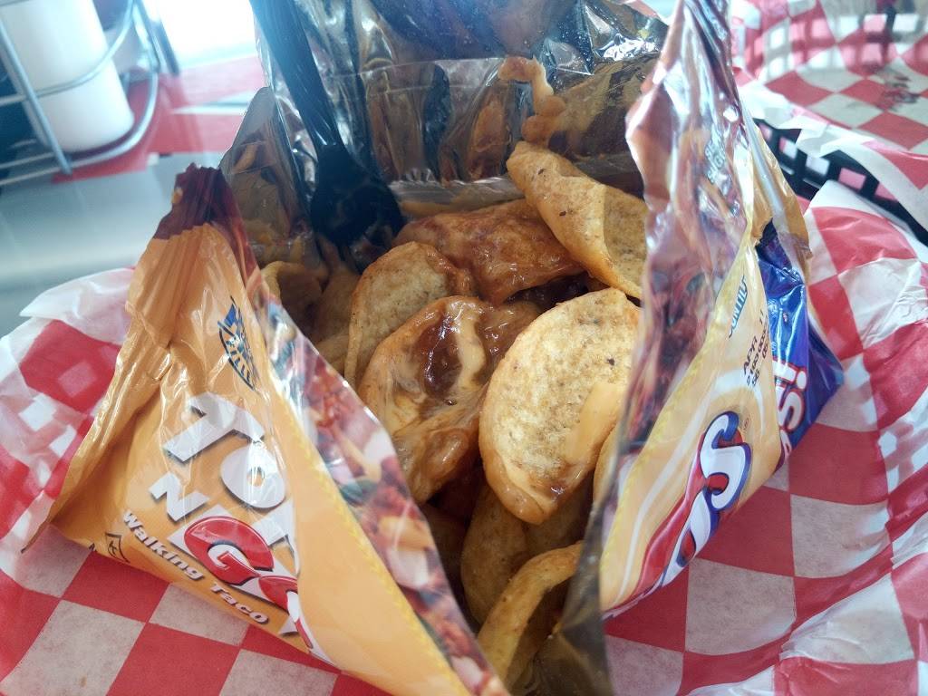 JAX Burgers Fries & Shakes | restaurant | 3091 College Park Dr, The Woodlands, TX 77384, USA | 9362074999 OR +1 936-207-4999