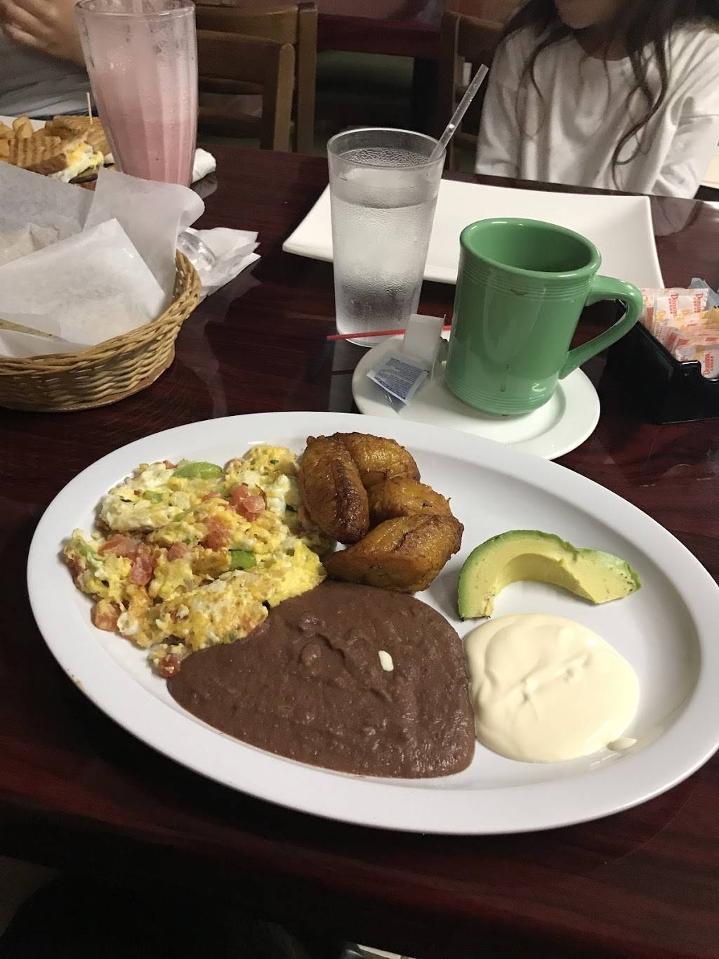 Spencerville Deli Beer & Wine | restaurant | 2215 Spencerville Rd, Spencerville, MD 20868, USA | 3014767800 OR +1 301-476-7800