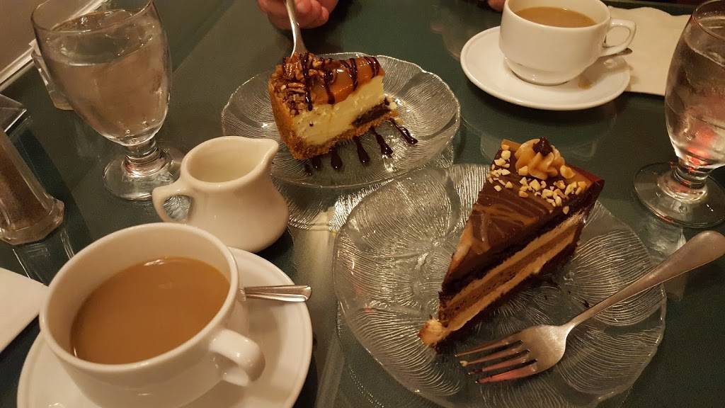 Phillips European Restaurant | restaurant | 26 Corporate Woods, Rochester, NY 14623, USA | 5852729910 OR +1 585-272-9910