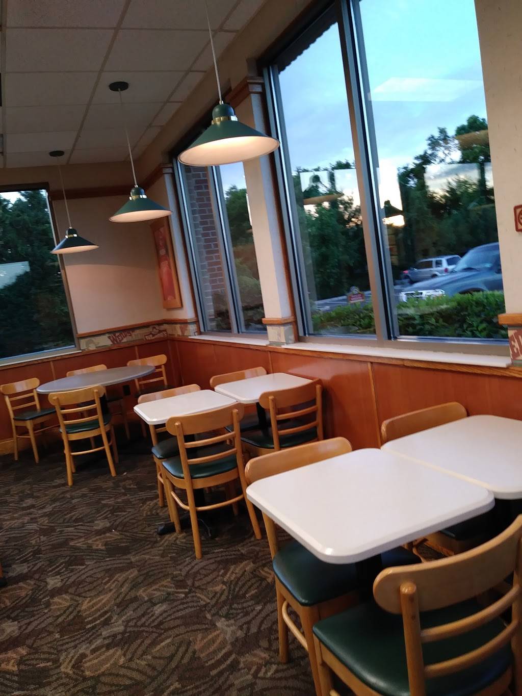 Wendys | restaurant | 488 Crown Point Rd, Thorofare, NJ 08086, USA | 8566869709 OR +1 856-686-9709