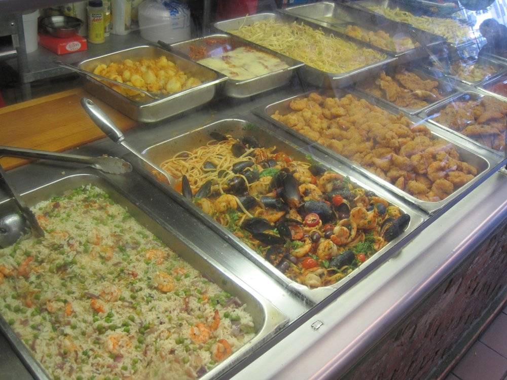 Sergios Pizza | restaurant | 4803 Ditmars Blvd, Astoria, NY 11103, USA | 7182748595 OR +1 718-274-8595