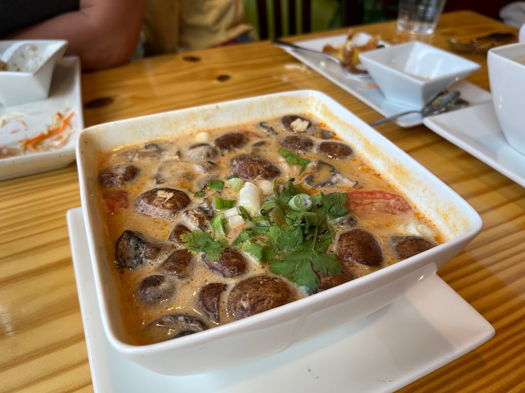 Everyday Thai | restaurant | 304 U.S. Rt. 66, Waynesville, MO 65583, USA | 5734332332 OR +1 573-433-2332