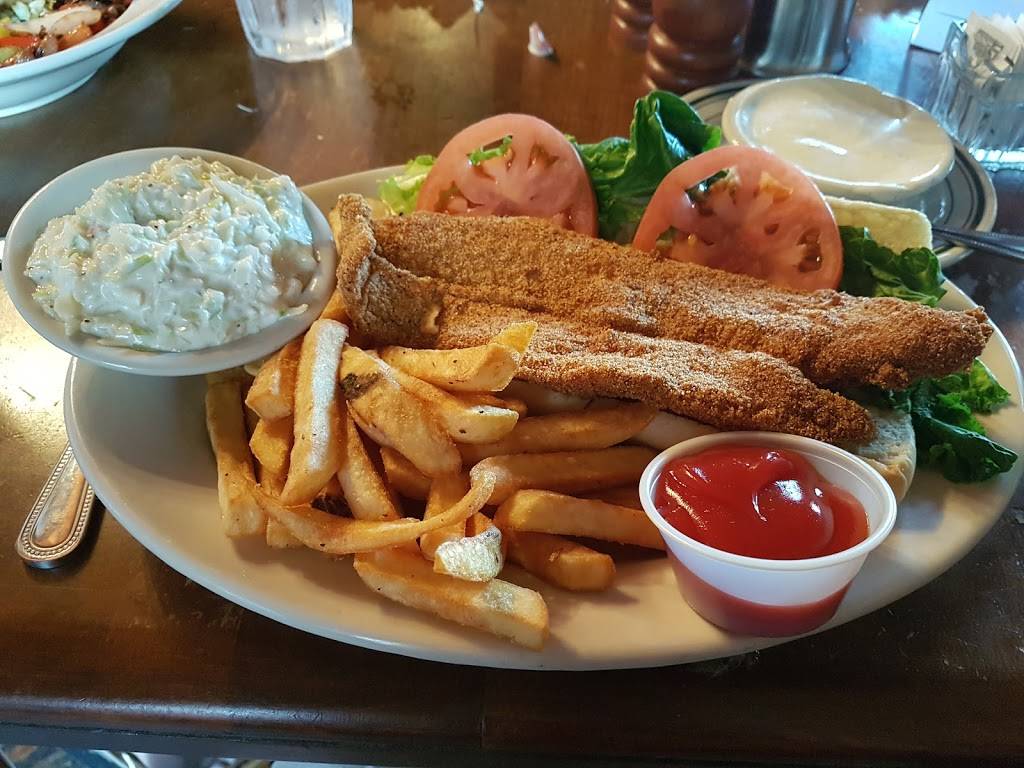 Old Talbott Tavern | restaurant | 107 W Stephen Foster Ave, Bardstown, KY 40004, USA | 5023483494 OR +1 502-348-3494